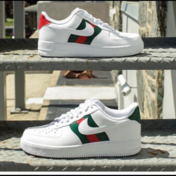 Custom painted Nike Air Force one - Picture 2 of 4